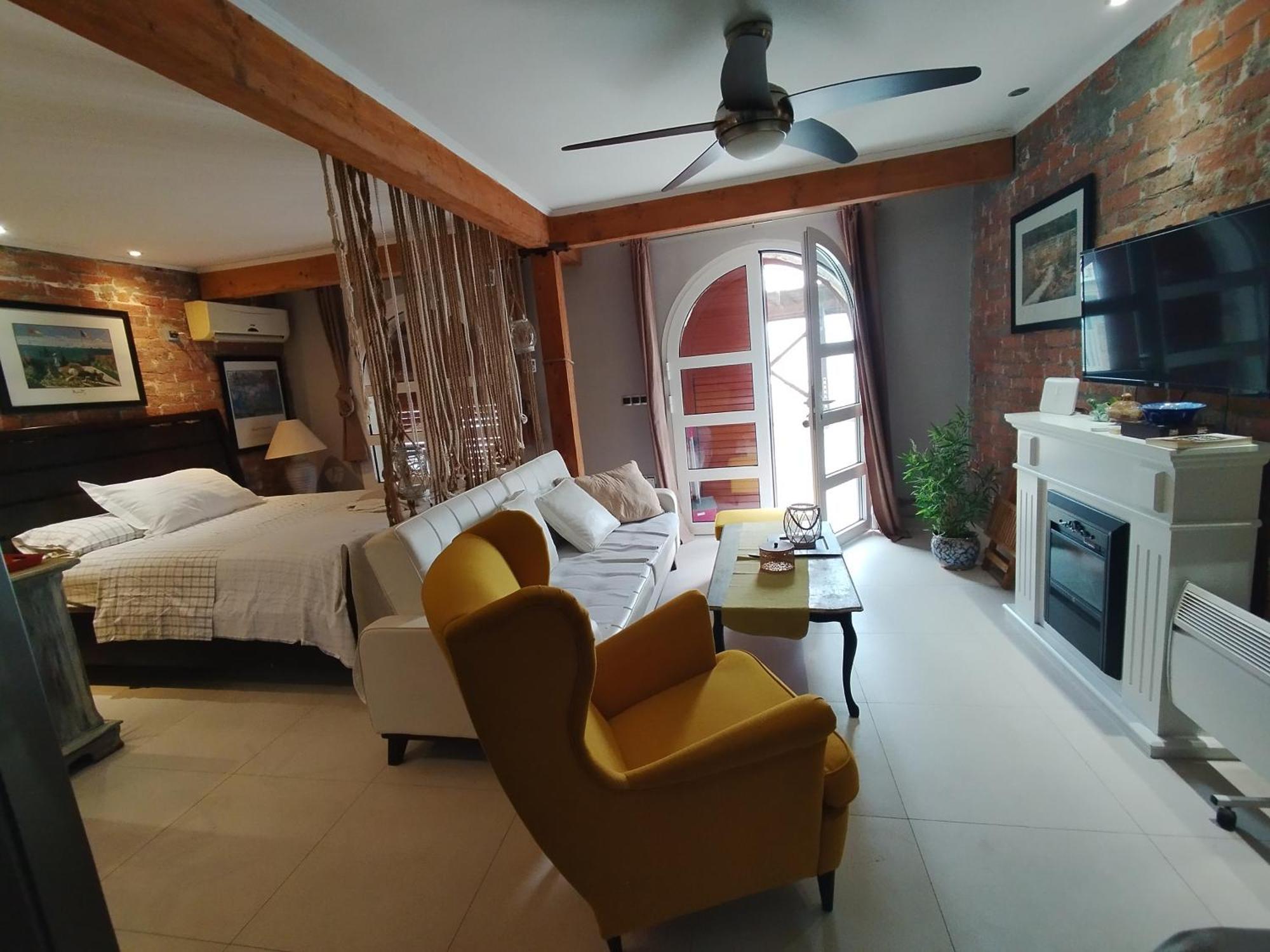Apartment Casa Topic ブラチェ 部屋 写真